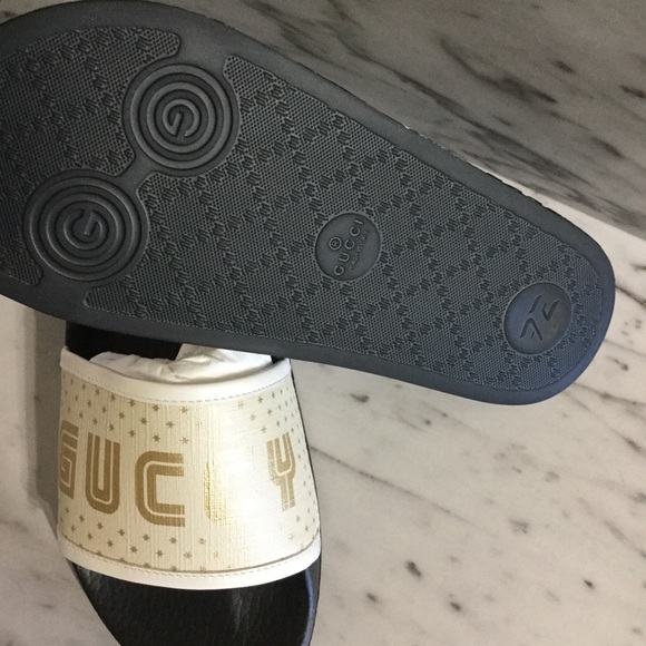 ❌SOLD❌Gucci SEGA slides - Picture 5 of 6